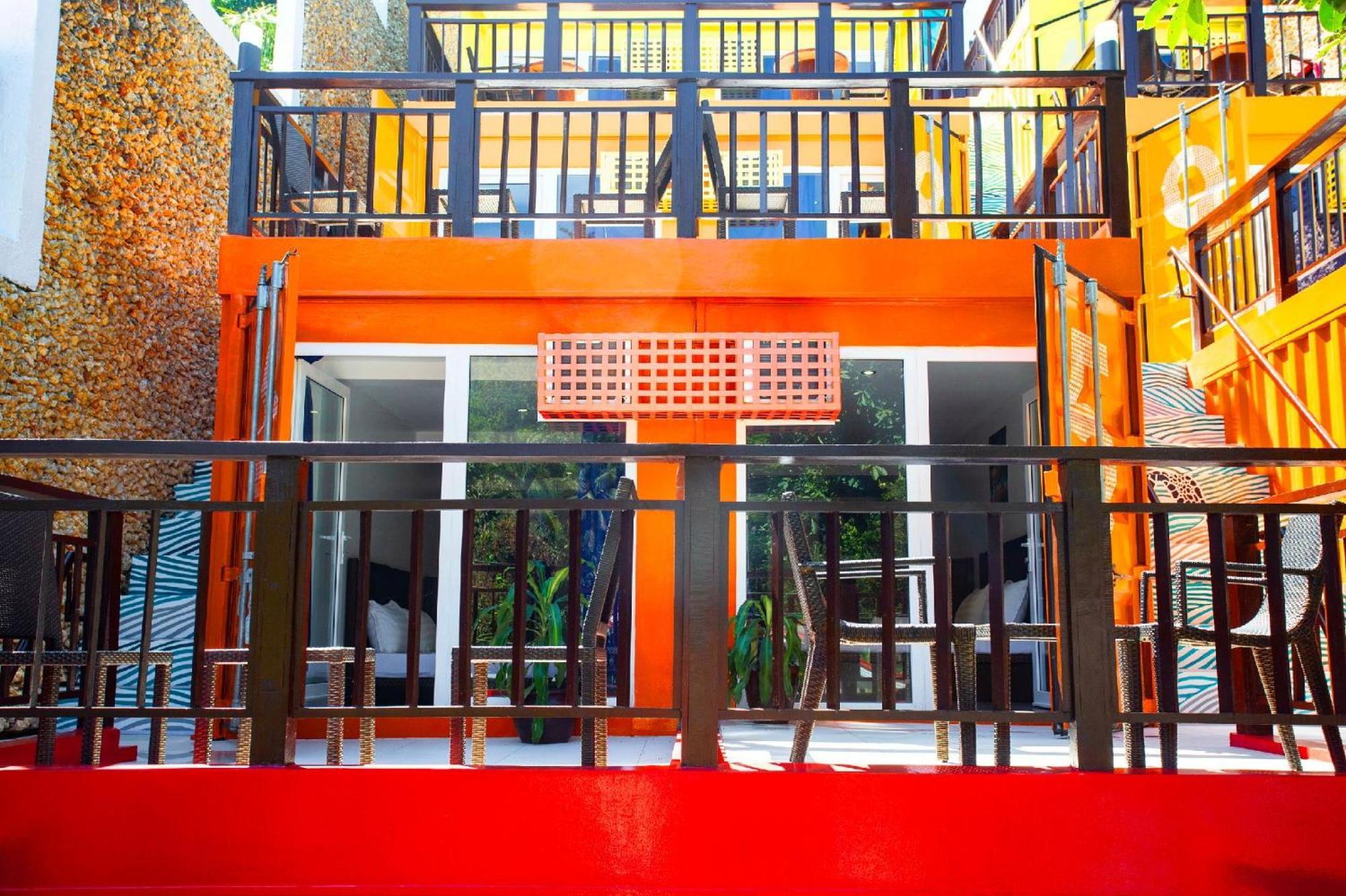 Chillax Boracay Hostel Yapak Екстериор снимка